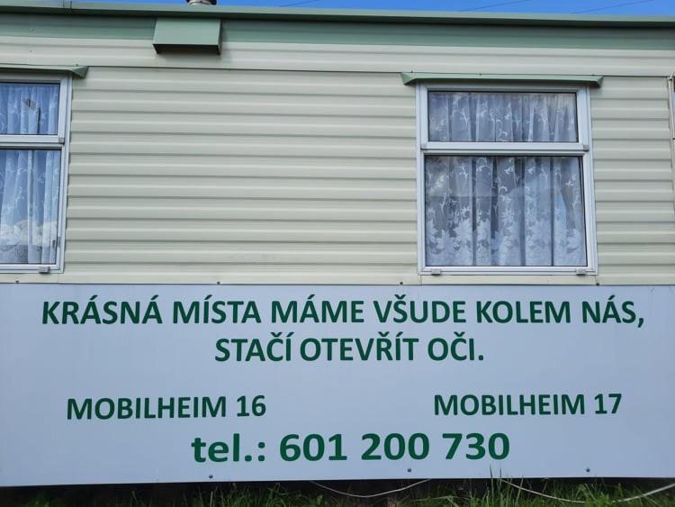 Mobilheim 16 A 17 - Vyrovicka Prehrada Vyr Hotel Vyrovice Kültér fotó